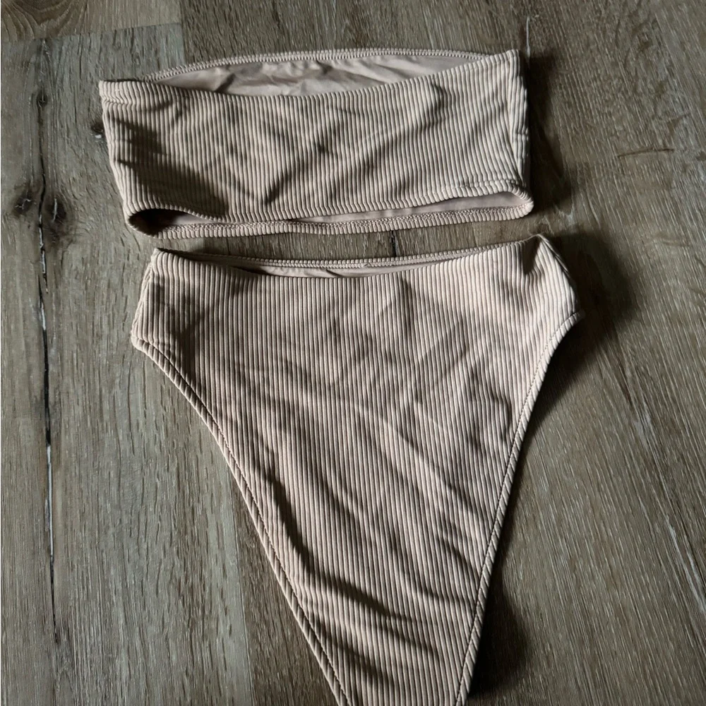 Frankie’s Bikinis Brown Taupe Ribbed Bandeau Bikini Size‎ XS